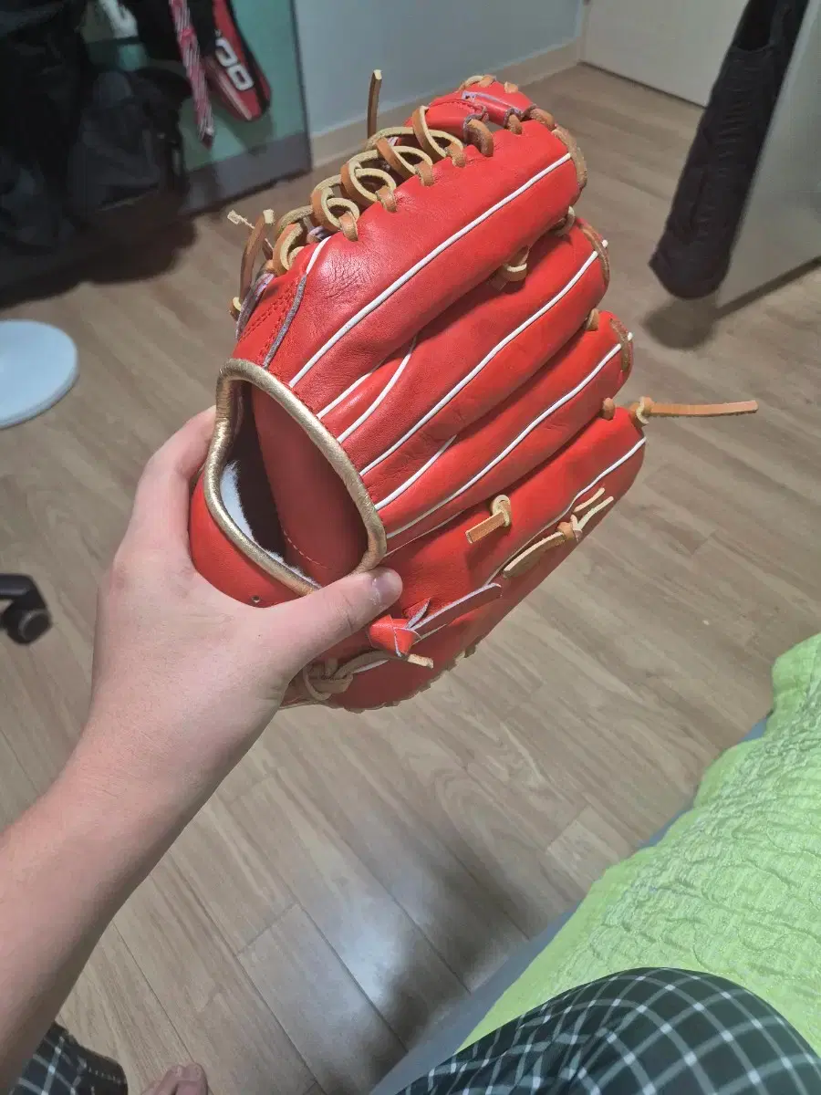 thumbnail-0